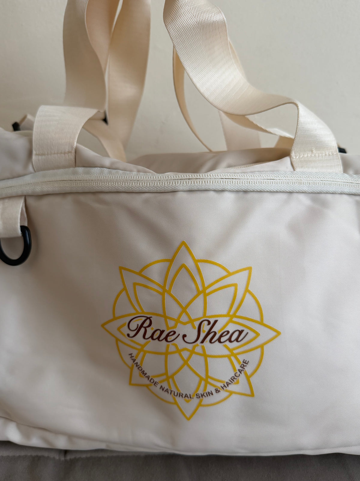 Rae Shea holdalls