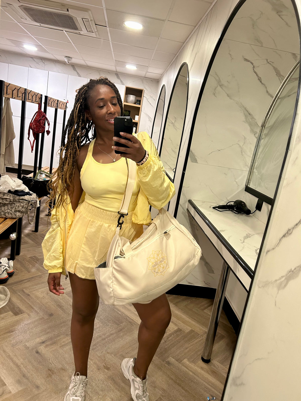 Rae Shea holdalls